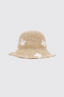 Crochet hat with flowers