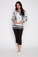 Abstract print border knit top