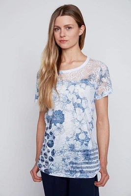 Le t-shirt à imprimé dentelle pois
