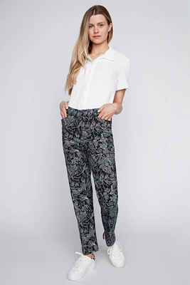 Le pantalon coupe droite à imprimé tropical