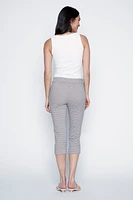 Slim leg printed cuffed capri