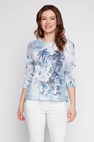 Printed burnout t-shirt with crochet applique