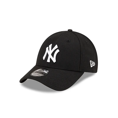 MLB Hat 940 The League Black and White Yankees