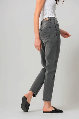 Le jeans Mia (Mom)
