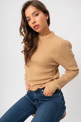 Le tricot manches bouffantes