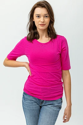 Le t-shirt uni manches courtes allongées