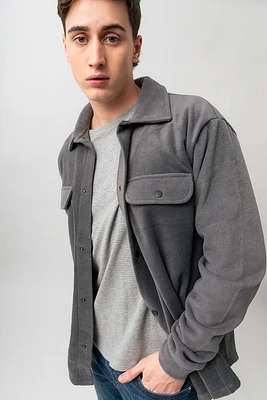 La veste polaire boutonnée
