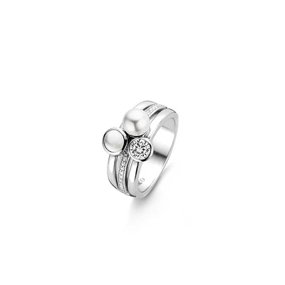 Pearl Trio White Ring