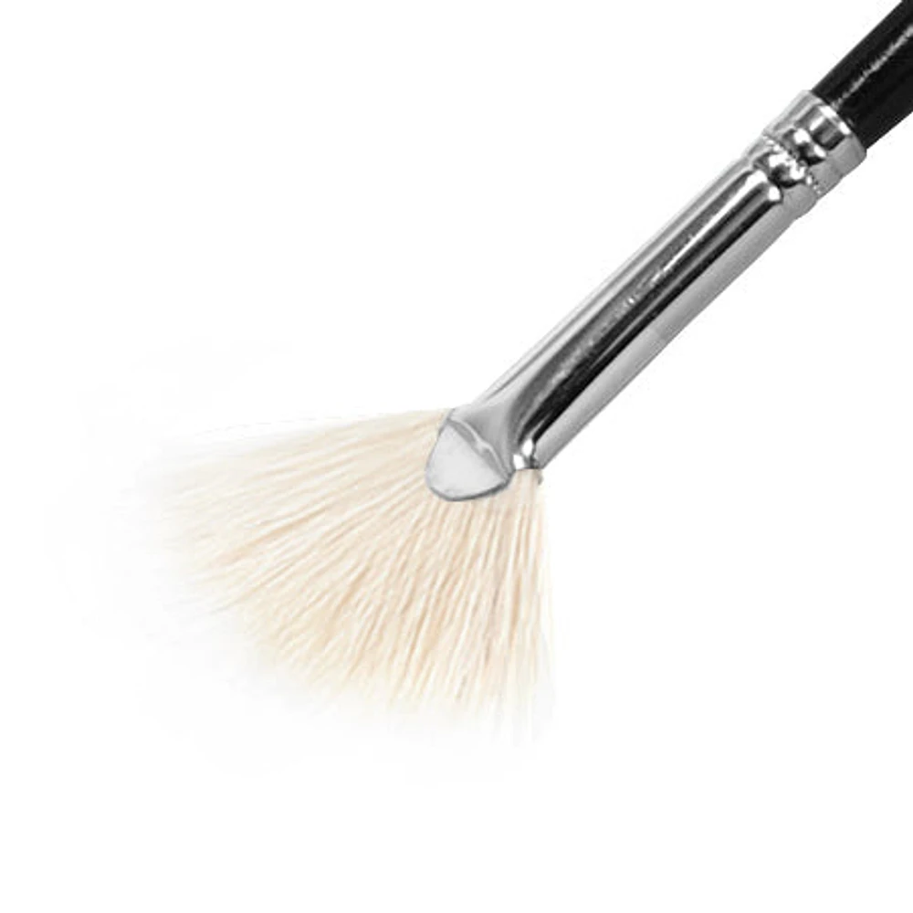 Brosse éventail avec soies blanches