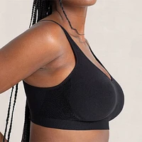 Shapermint Essentials® Everyday Comfort Straps Wireless Shaping Bra