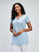 Short-sleeve semi-fitted tunic