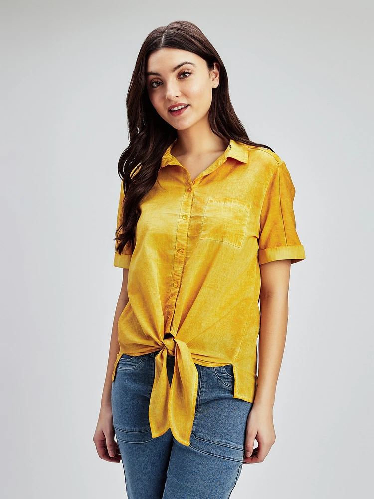 Short-sleeve loose blouse with buttons