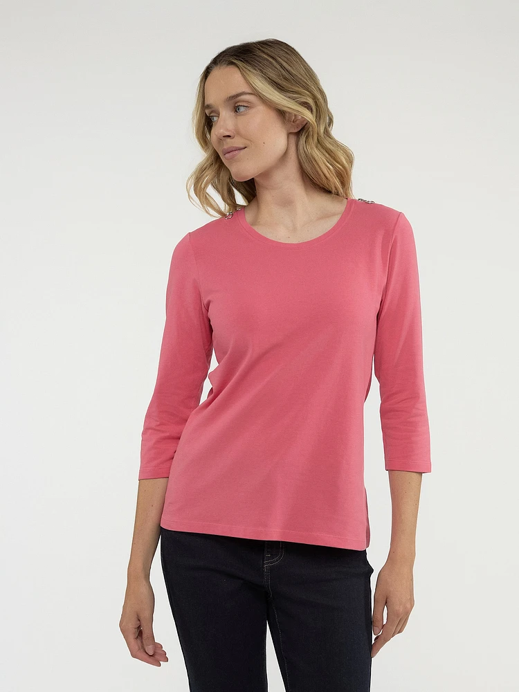 3/4-sleeve semi-fitted t-shirt