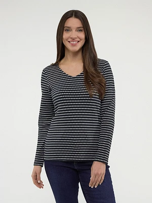 Long-sleeve semi-fitted t-shirt