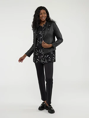 Crop semi-fitted vest