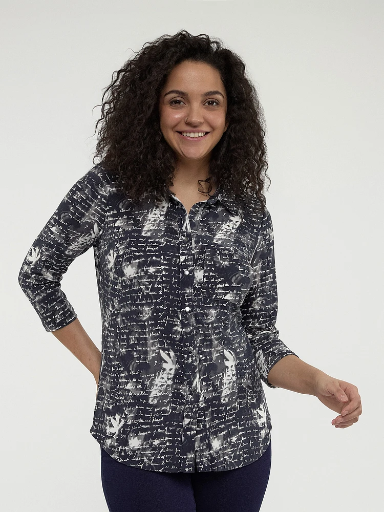 Blouse semi-ajustée à manches 3/4 avec boutons
