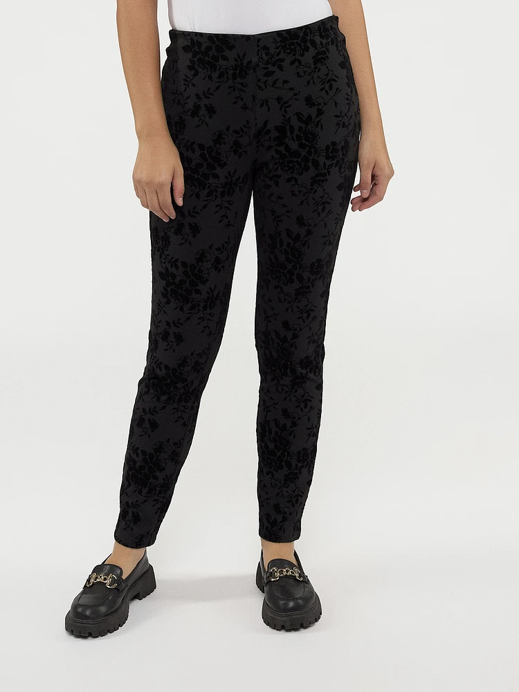 Pantalon étroit ajusté à la cheville enfiler