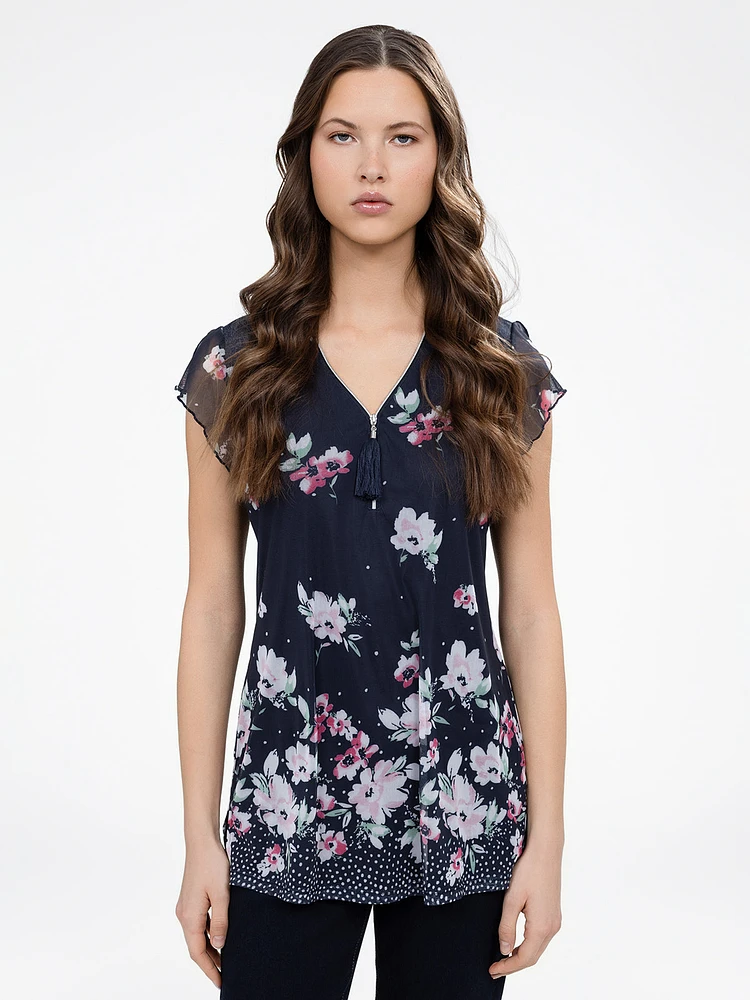 Short-sleeve semi-fitted tunic