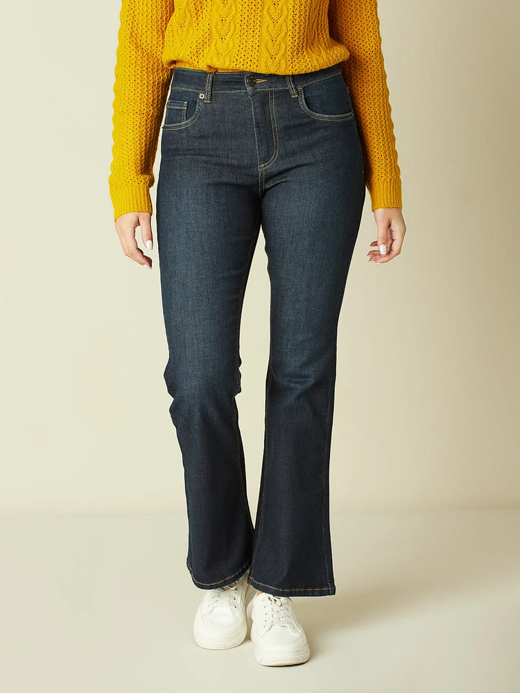 Bootcut fitted jean