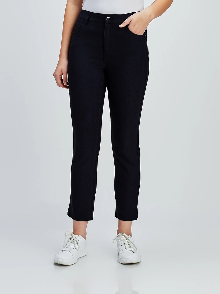 Straight semi-fitted ankle pant