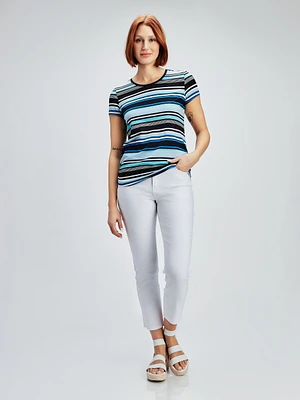 Short-sleeve semi-fitted t-shirt
