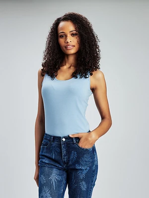 Semi-fitted tank top