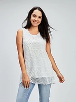 Sleeveless semi-fitted tunic