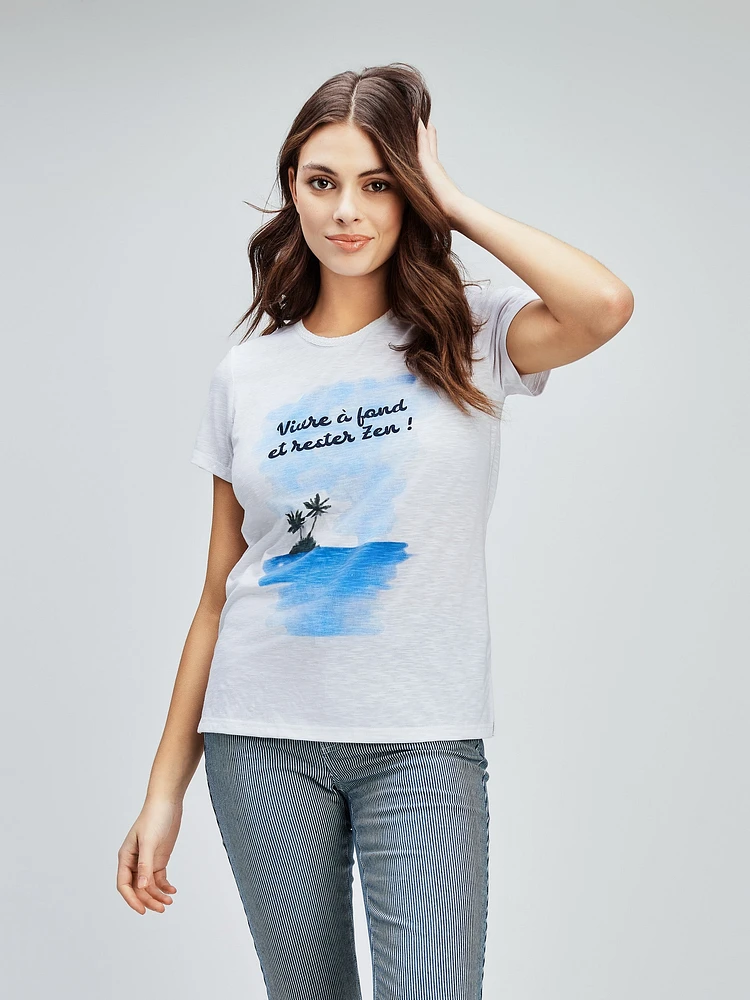 Short-sleeve semi-fitted t-shirt