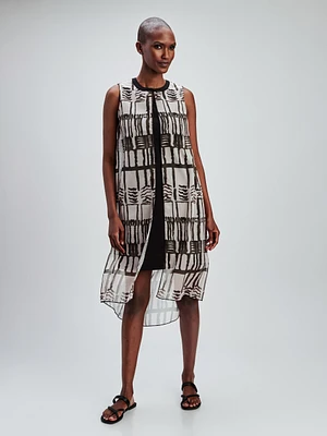 Sleeveless dress