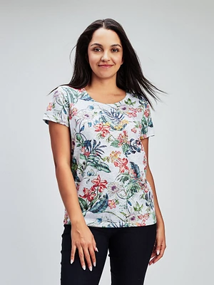 Short-sleeve semi-fitted t-shirt