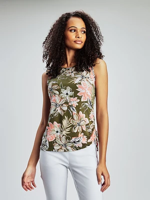 Semi-fitted tank top