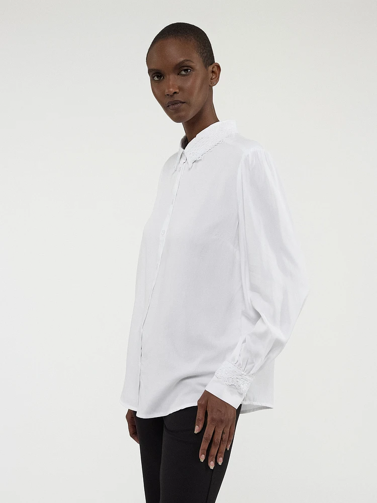 Blouse à manches longues avec boutons