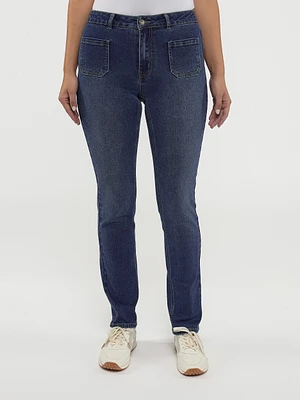 Straight semi-fitted jean