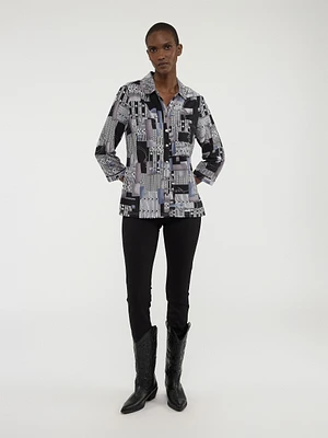 Blouse semi-ajustée à manches 3/4 avec boutons