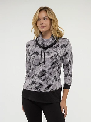 3/4-sleeve semi-fitted fooler tunic