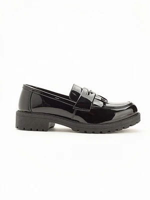 Flat shoes