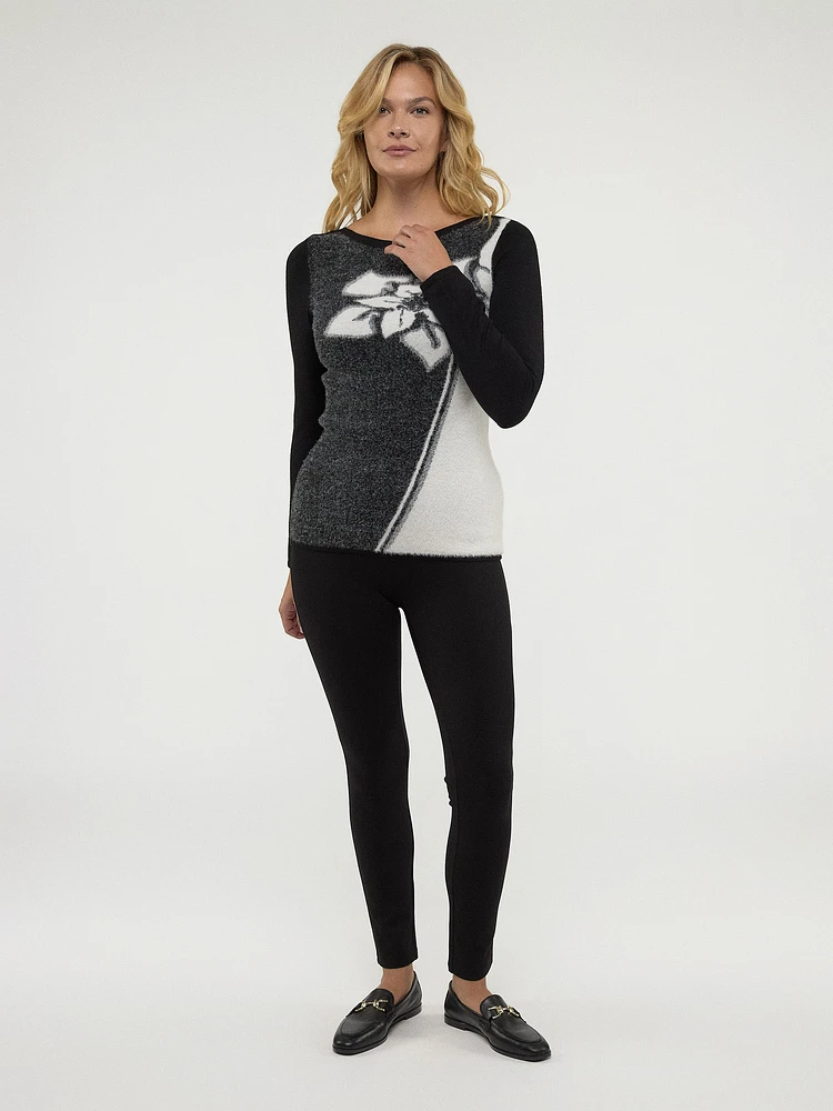 Long-sleeve semi-fitted pullover sweater