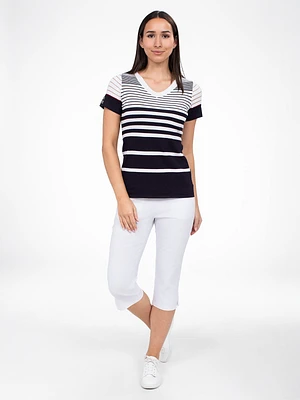 Short-sleeve semi-fitted pullover sweater