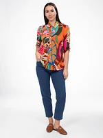 3/4-sleeve semi-fitted blouse with buttons