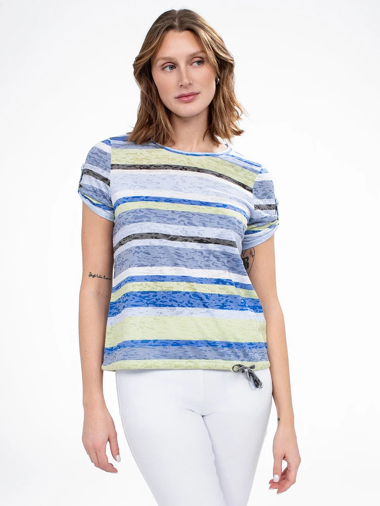 Short-sleeve semi-fitted t-shirt