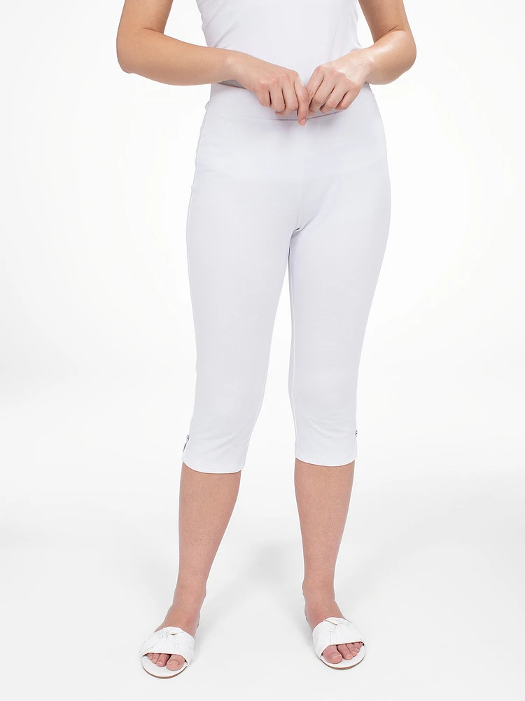 Narrow fitted knit pull-on capri