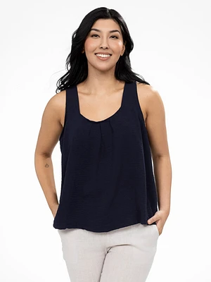 Semi-fitted tank top
