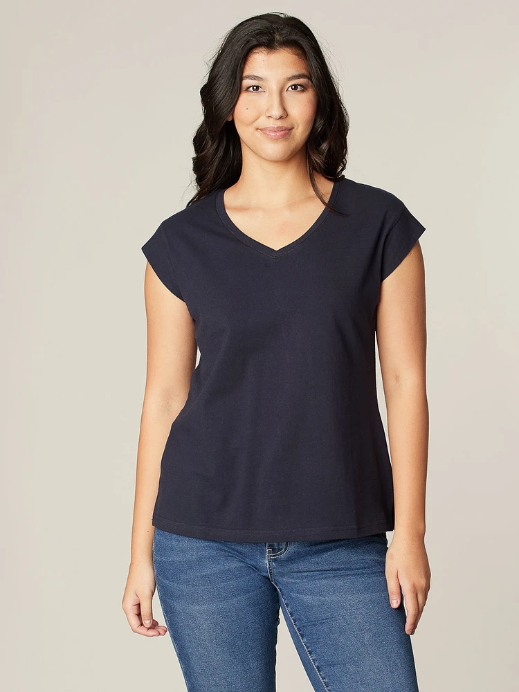 Short-sleeve semi-fitted t-shirt