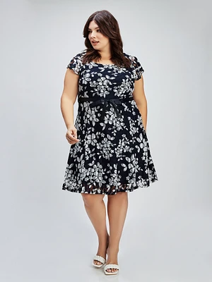Robe midi évasée en tricot