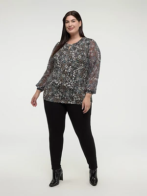 Long-sleeve semi-fitted t-shirt