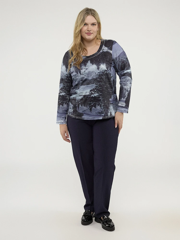 Long-sleeve semi-fitted t-shirt