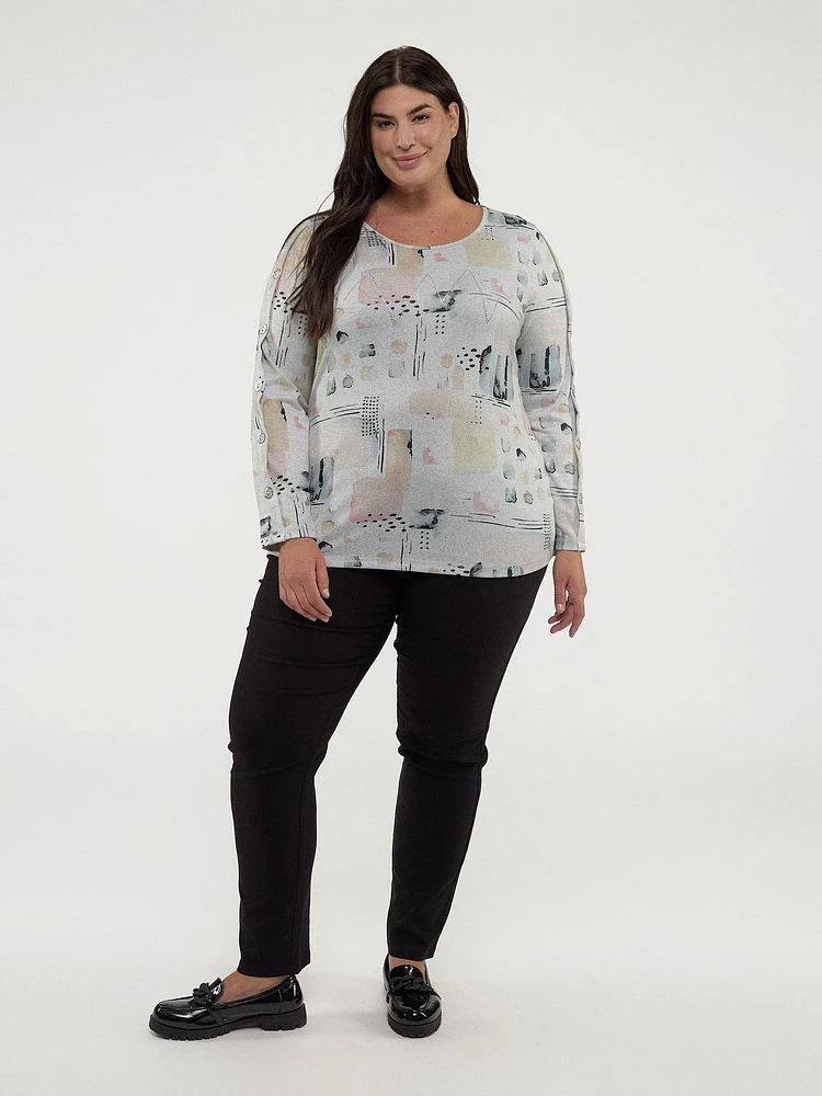 Long-sleeve semi-fitted t-shirt