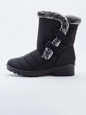 Flat heels boots
