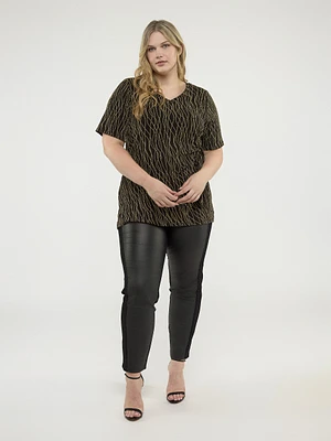 Short-sleeve semi-fitted tunic