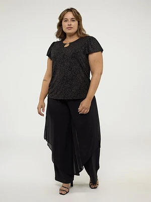 Short-sleeve semi-fitted t-shirt